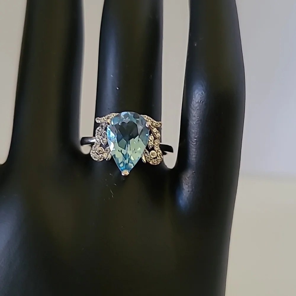 Natural Blue Topaz .925 Sterling Silver Ring - Picture 4 of 7